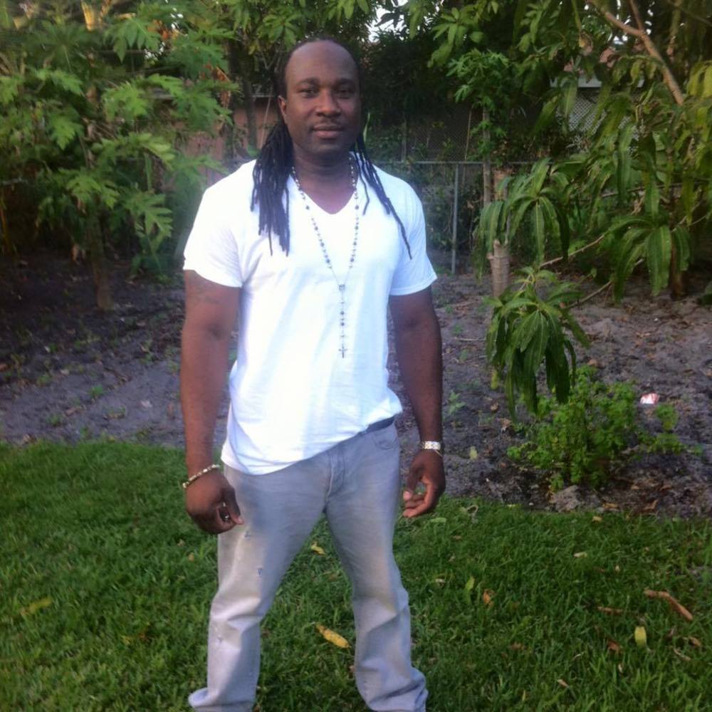 Meet your Posher, Carl henri